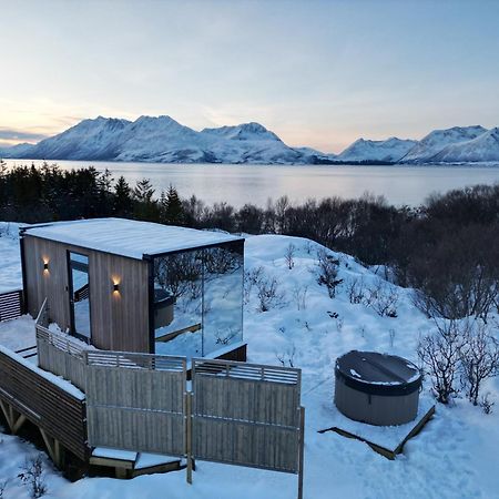 Wonderinn Arctic Utstrand Exteriör bild