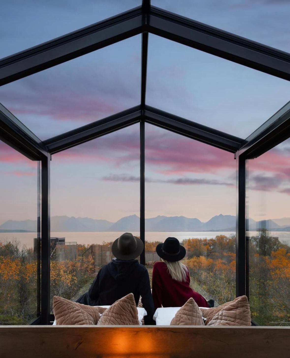 Wonderinn Arctic Utstrand Exteriör bild
